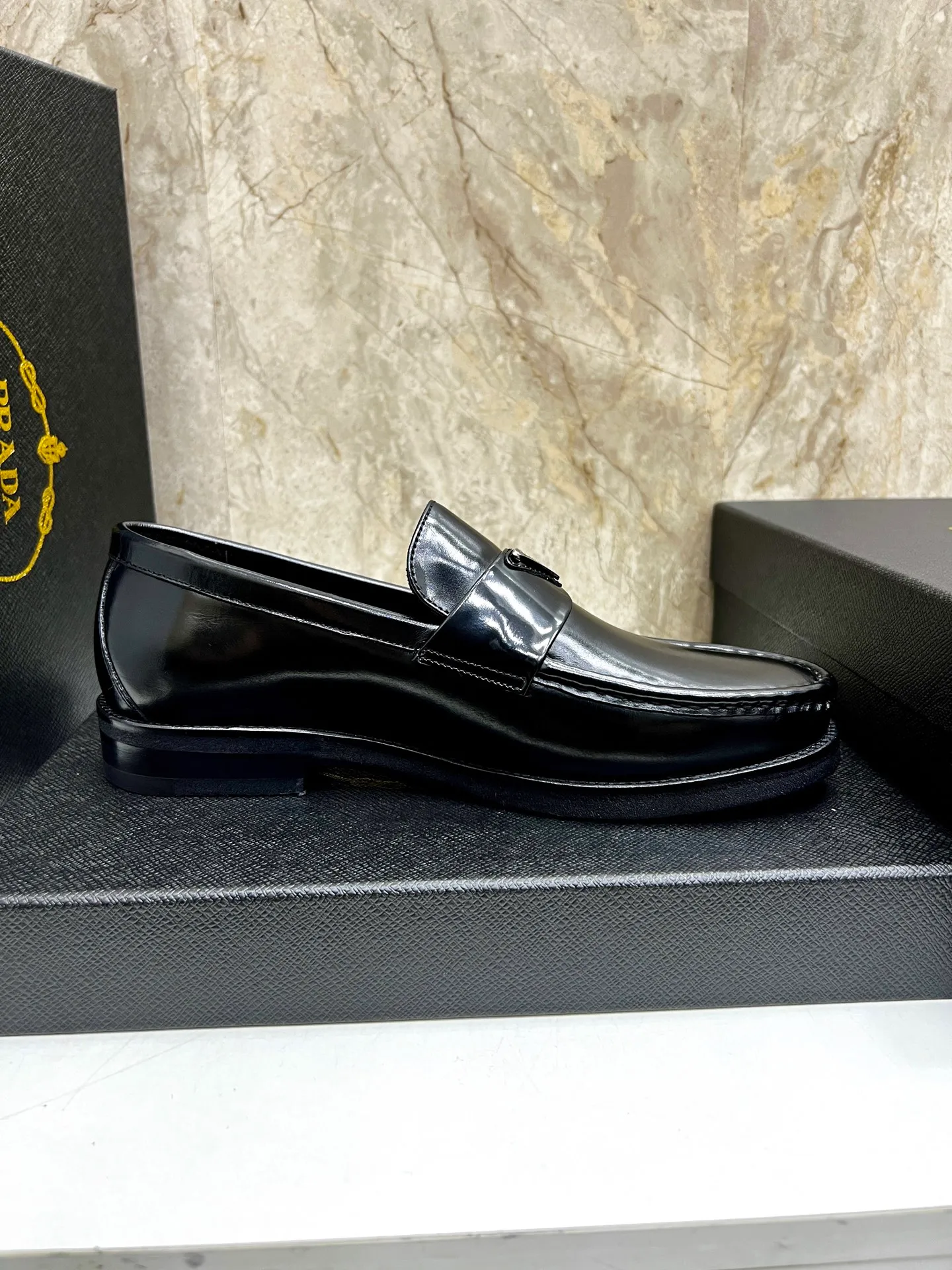 PRADA~ Size: 38-44 (customized 45/46 P: 💰880 P's original official website new high-end men's leather shoes, top-quality original replicas, made of imported open edge beads/calf leather, calf leather breathable lining, original leather outsole!